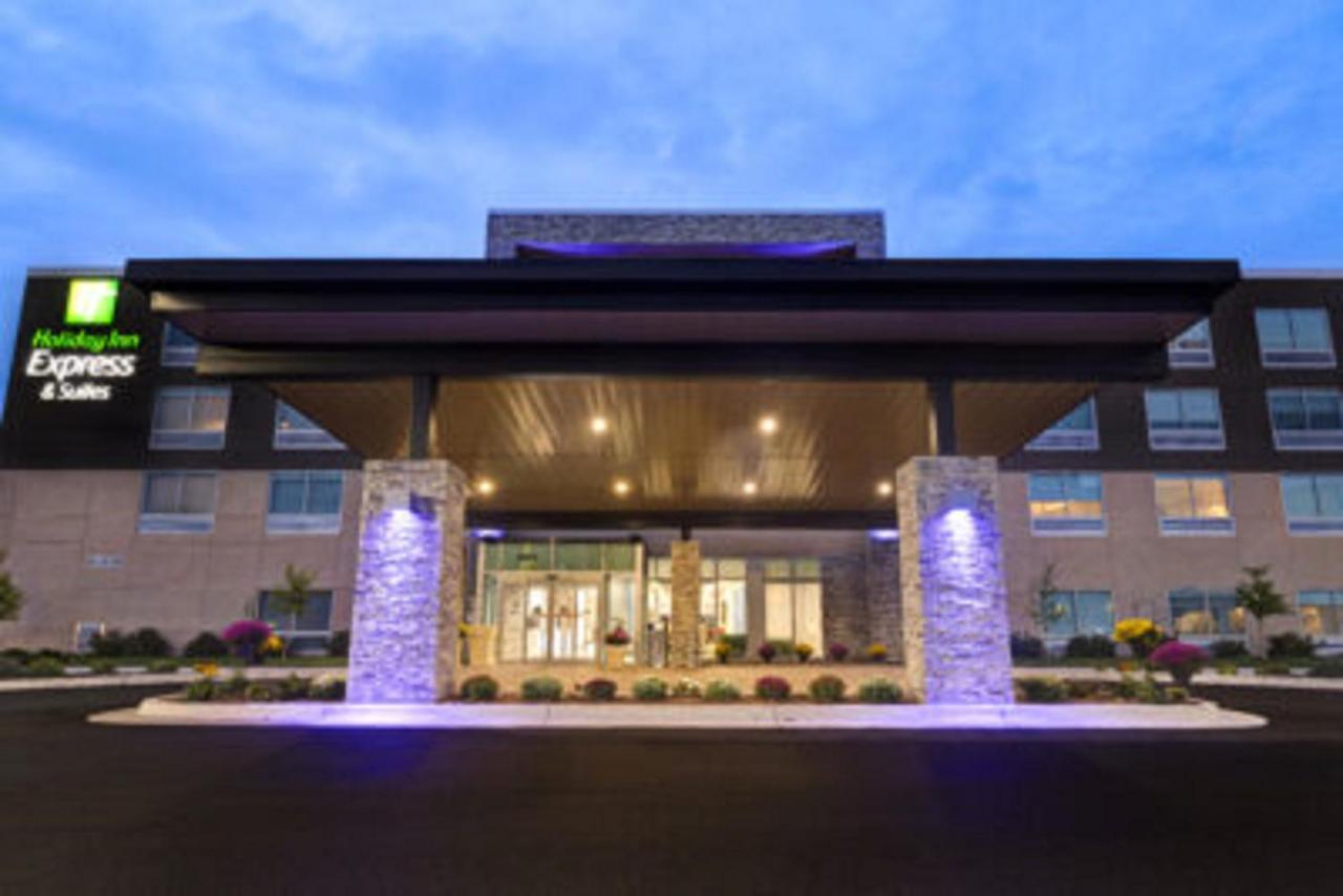 Holiday Inn Express & Suites - Grand Rapids South - Wyoming By Ihg Exterior photo