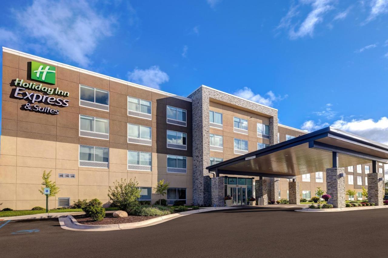Holiday Inn Express & Suites - Grand Rapids South - Wyoming By Ihg Exterior photo