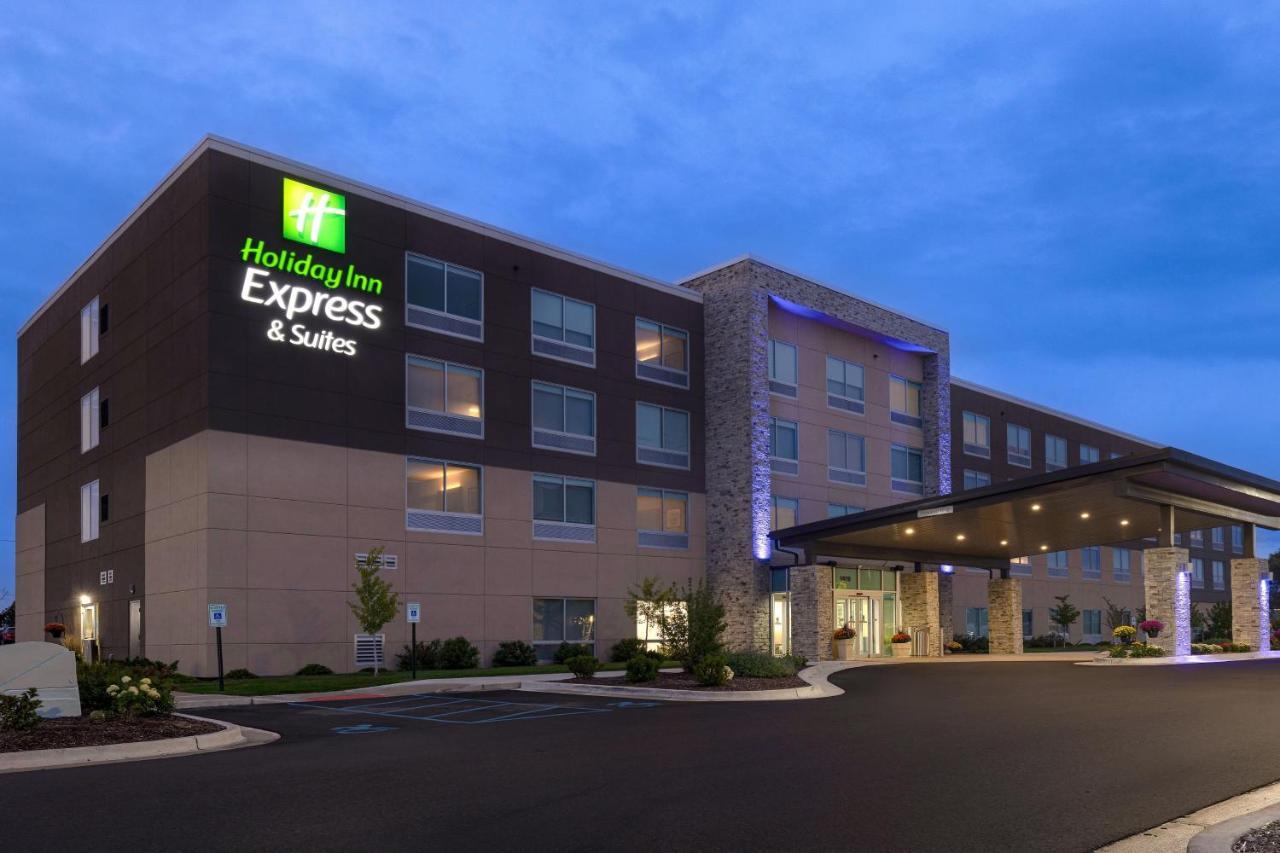 Holiday Inn Express & Suites - Grand Rapids South - Wyoming By Ihg Exterior photo