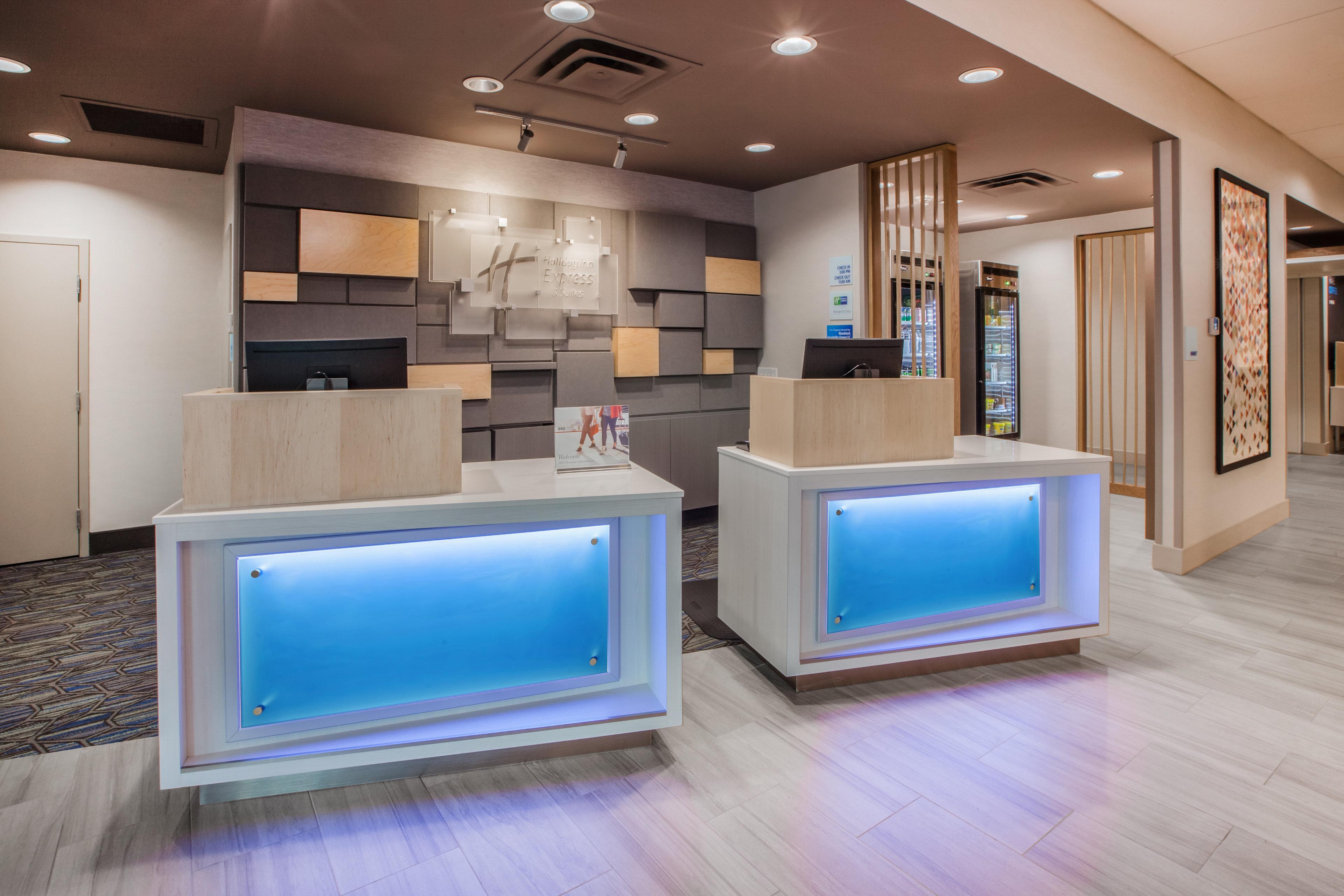 Holiday Inn Express & Suites - Grand Rapids South - Wyoming By Ihg Exterior photo