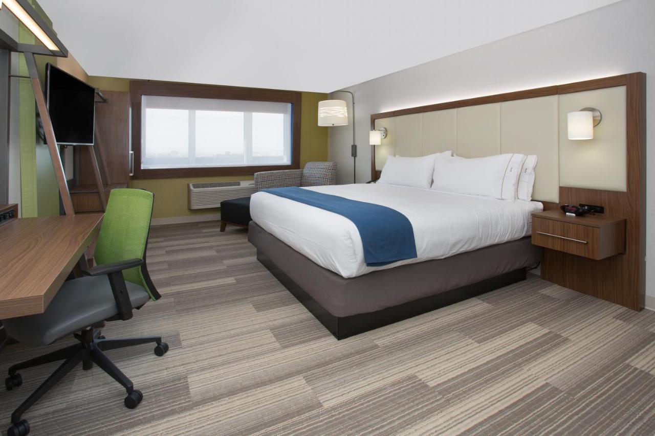 Holiday Inn Express & Suites - Grand Rapids South - Wyoming By Ihg Exterior photo