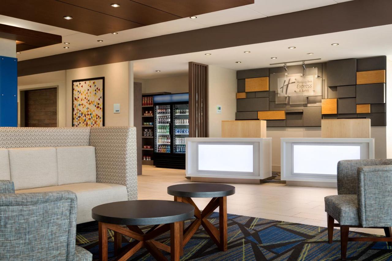 Holiday Inn Express & Suites - Grand Rapids South - Wyoming By Ihg Exterior photo